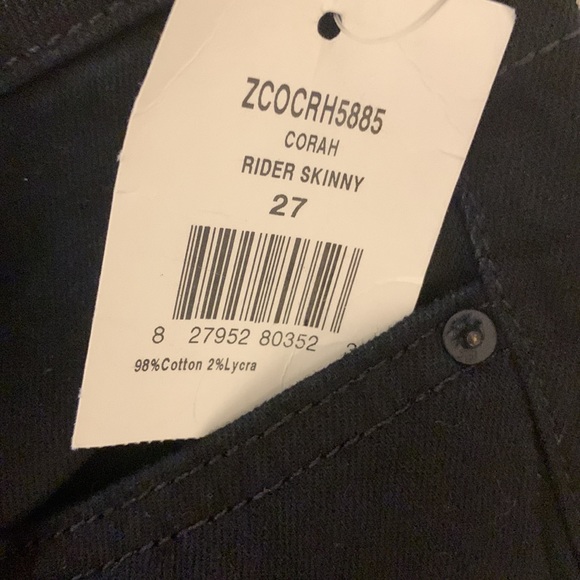 Joe’s brand new black jeans size 27 new with tag with leather design the front - Picture 5 of 14